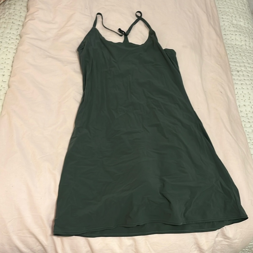 Olive outdoor voices dress